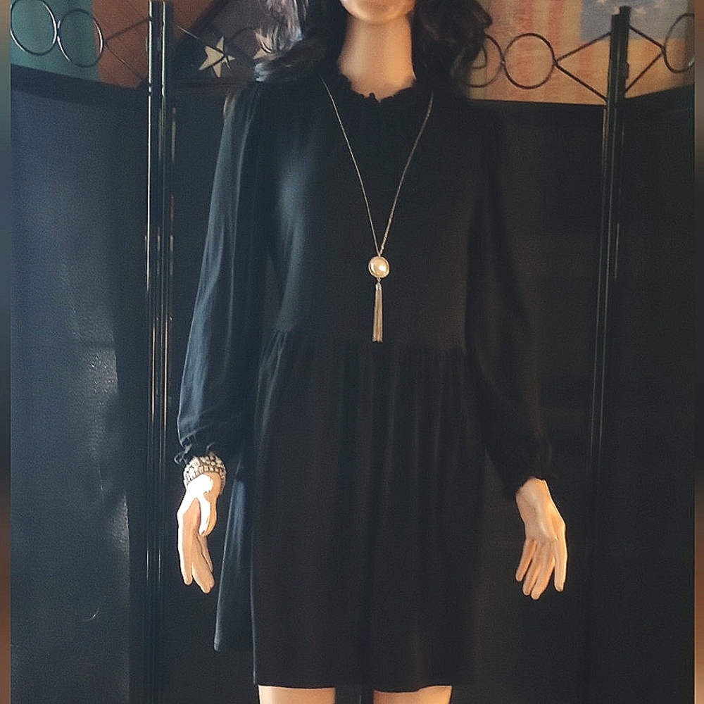 Boden Clara Jersey Shirt Dress Black Long Sleeve w/ Ruffles Sleeve & Neck SZ 8